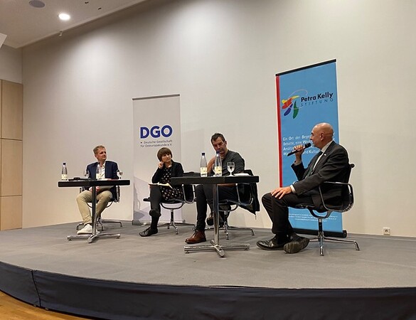 Gemeinsam für die Zukunft? Tschechien ein Jahr nach den Wahlen und inmitten der EU-Ratspräsidentschaft