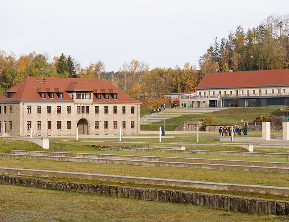 Gedenken für Menschlichkeit, Solidarität und Frieden