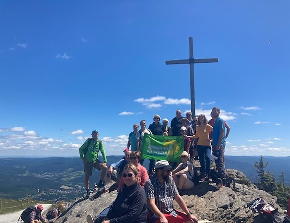 Beim Wandern gemeinsam Lösungen finden