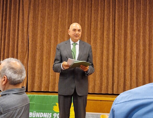 "Dagegen zu sein ist einfach. Wir aber machen, was zählt!“