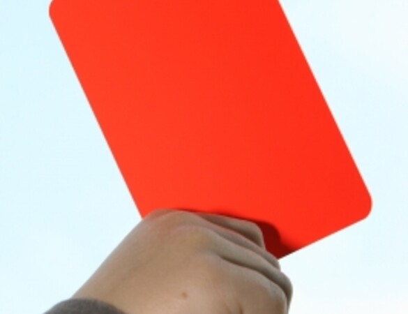 Rote Karte für Gewalt!