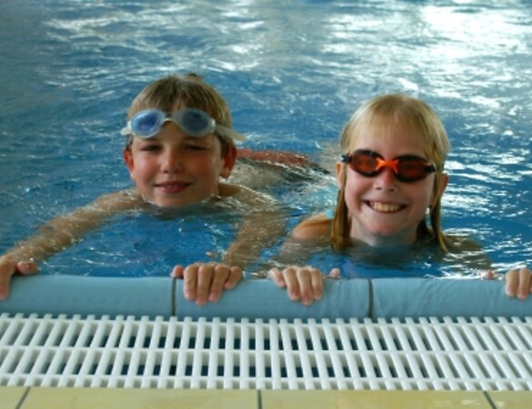 Schwimmbad-Erhalt: Kommunen sitzen auf dem Trockenen