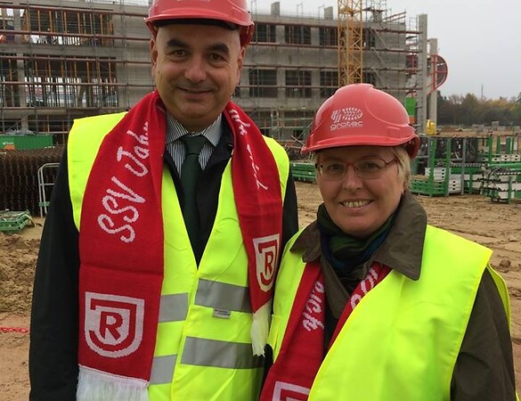 Baustellenbesichtigung des neuen Fußballstadions