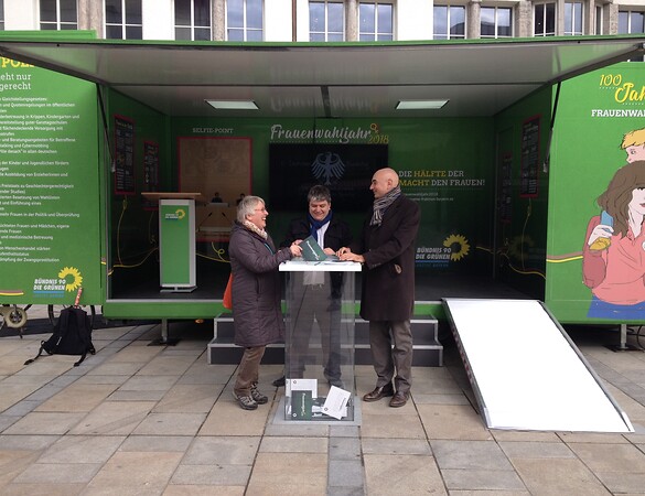 Roadshow der Grünen Landtagsfraktion „Die Hälfte der Macht den Frauen!“