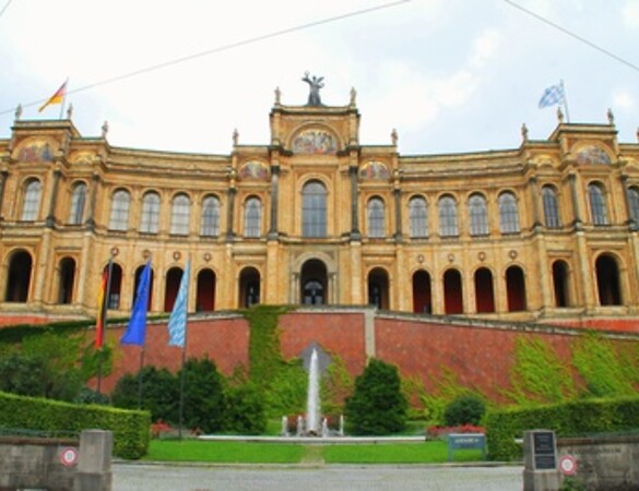 Parlament ist Ort der Entscheidung