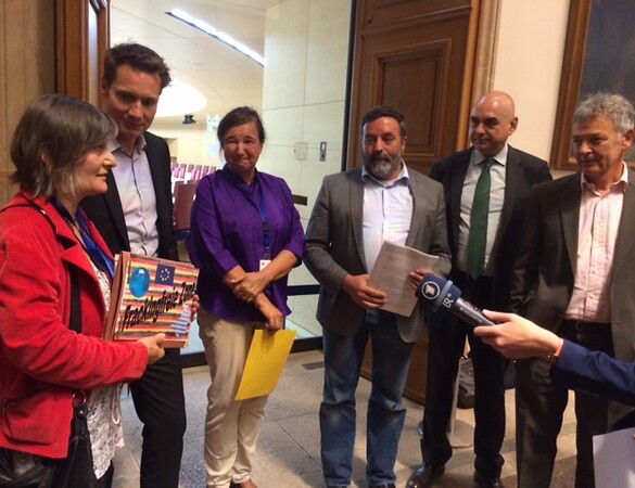 Ausgfrackt is! 54 000 Unterschriften gegen Fracking im Weidener Becken