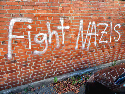 Gefahr von Rechts steigt!