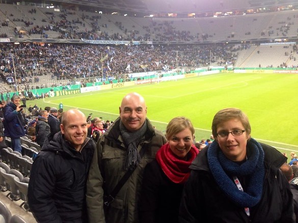 Aktiv gegen Gewalt und Rechtsextremismus in Fußballstadien