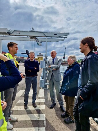 Der Hafen ist viel mehr als nur Schifffahrt.“