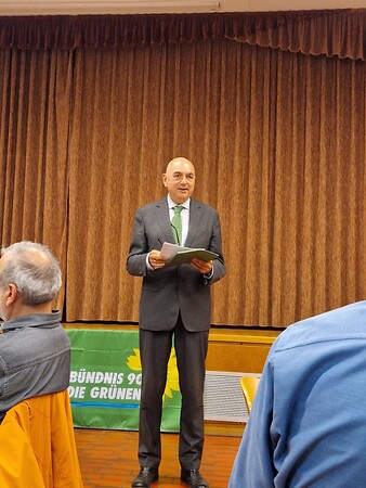 "Dagegen zu sein ist einfach. Wir aber machen, was zählt!“