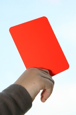 Rote Karte für Gewalt!