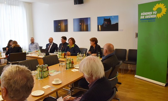 Wohnungsbaugesellschaften gründen und gute Wohn-Konzepte belohnen!