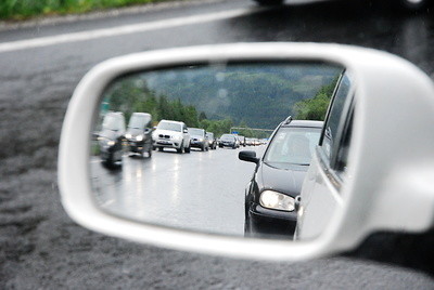 Weg frei für Rettungsgassen!