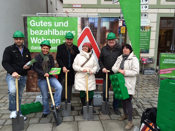 Grüne setzen Spatenstich für gutes und bezahlbares Wohnen